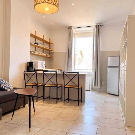 Suite Magelan Villeurbanne Exterior photo